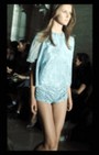  Jill Stuart