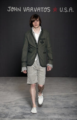 John Varvatos and John Varvatos Star - Spring 2009 Fashion Show Runway Photos