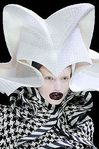 alexander mcqueen black lips alexander mcqueen black lips