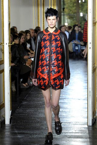 Balenciaga - Spring 2011 Balenciaga - Spring 2011