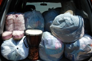 Fashion Downsizing with Six Items or Less is the Antidote to Haul Videos