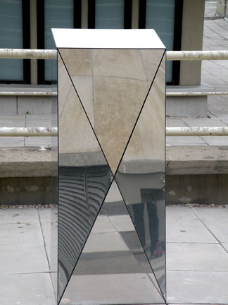 Glass tables helps the optical illusion Glass tables helps the optical illusion